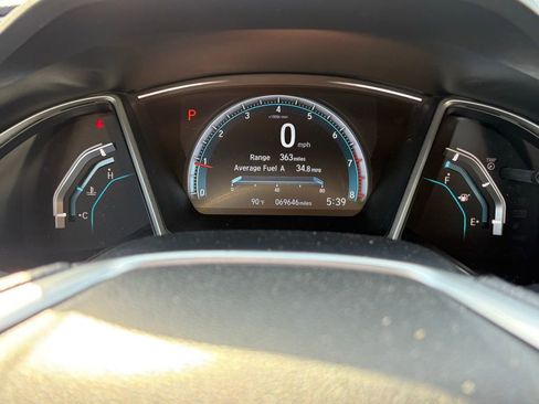 Used 2018 Honda Civic EX image 19