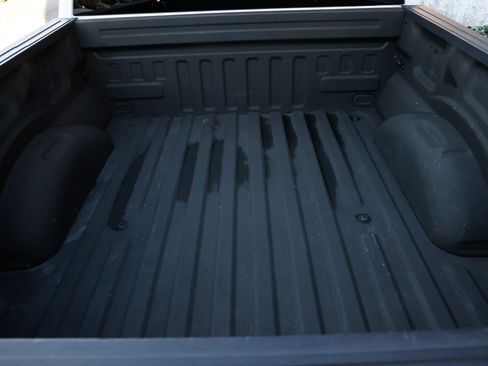 Used 2020 Ford F150 Lariat image 28