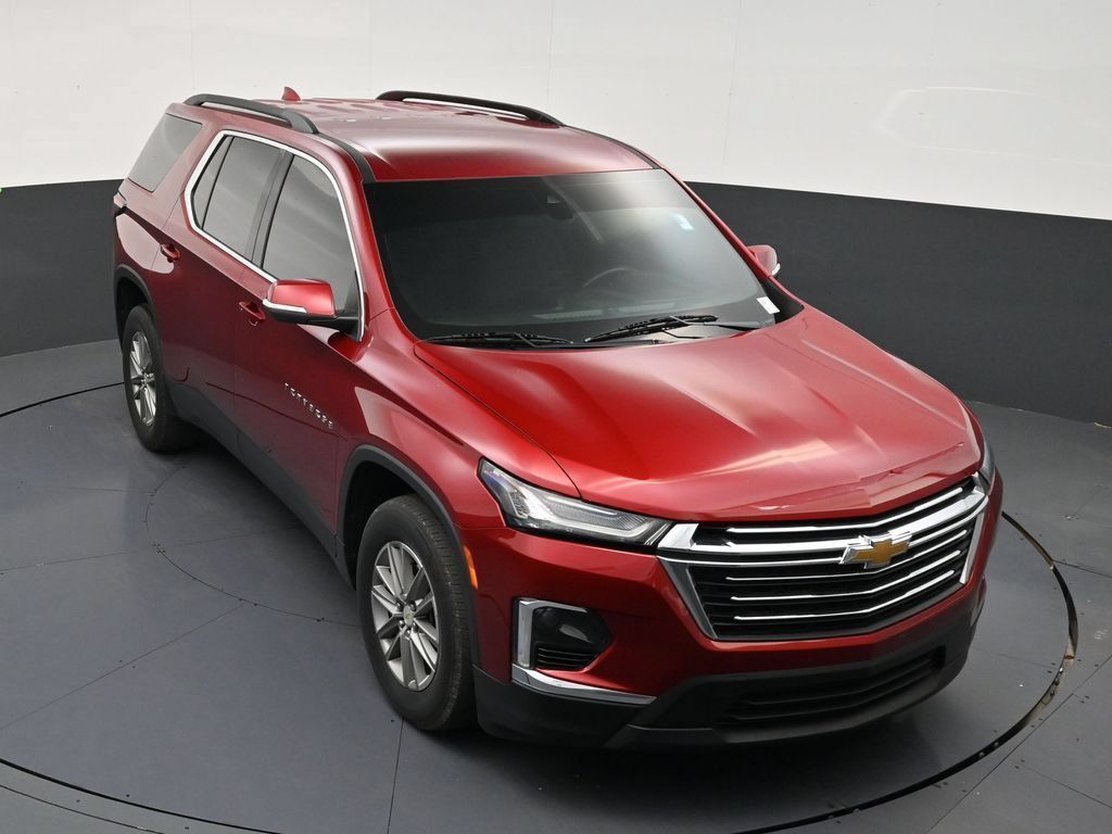 Used 2023 Chevrolet Traverse LT FWD image 18