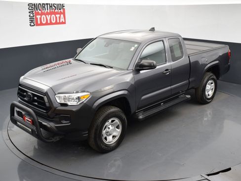 Used 2022 Toyota Tacoma SR image 26