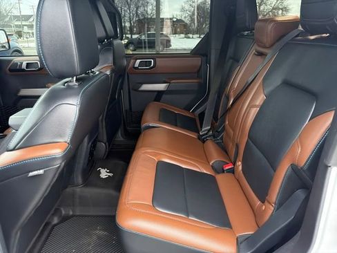 Used 2022 Ford Bronco Outer Banks image 28