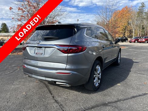 Used 2021 Buick Enclave Avenir image 2