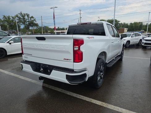 Used 2023 Chevrolet Silverado 1500 RST AWD/4WD image 8