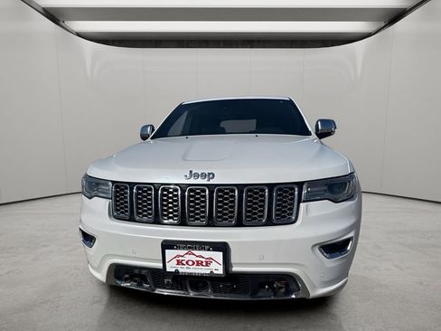 Used 2018 Jeep Grand Cherokee Overland image 9