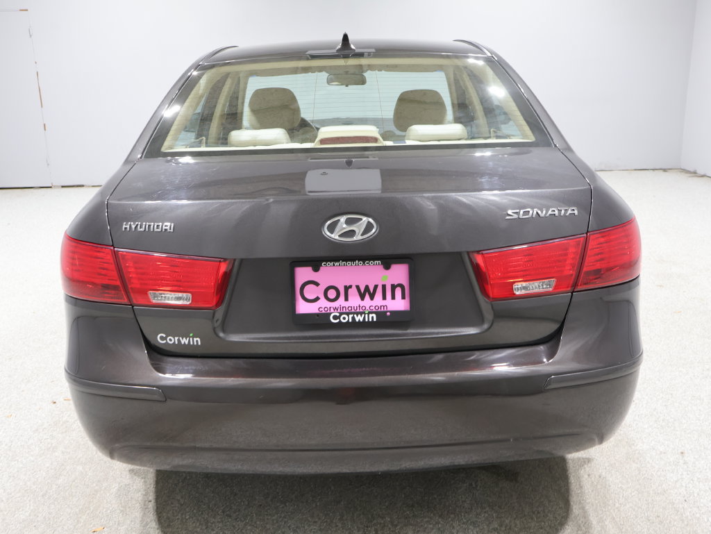 Used 2009 Hyundai Sonata GLS FWD image 3