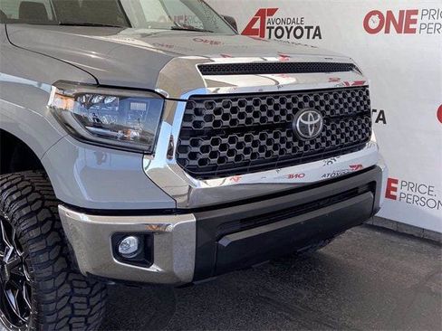 Certified 2019 Toyota Tundra SR5 w/ TRD Off Road Package AWD/4WD image 10