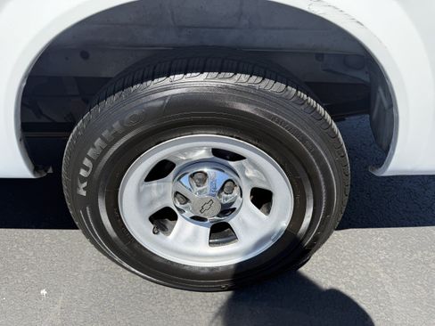 Used 2002 Chevrolet Astro RWD image 10