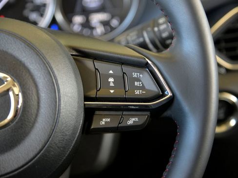 Used 2023 MAZDA CX-5 Carbon Edition image 23