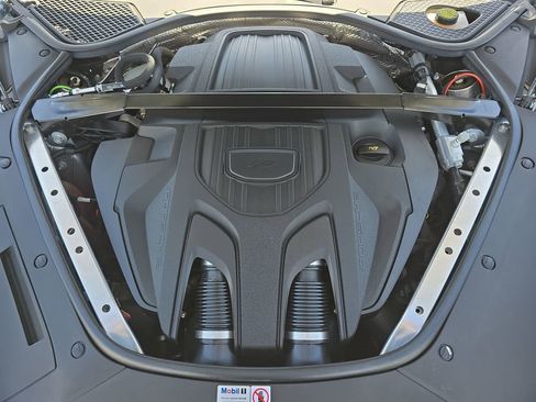 Used 2023 Porsche Panamera Platinum Edition RWD image 34