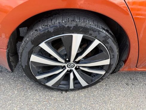 Used 2020 Nissan Altima 2.5 SR FWD image 15