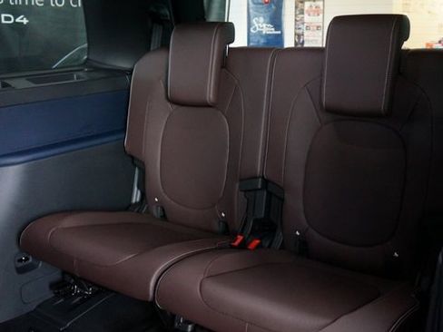 New 2025 Volkswagen ID. Buzz Pro S image 11