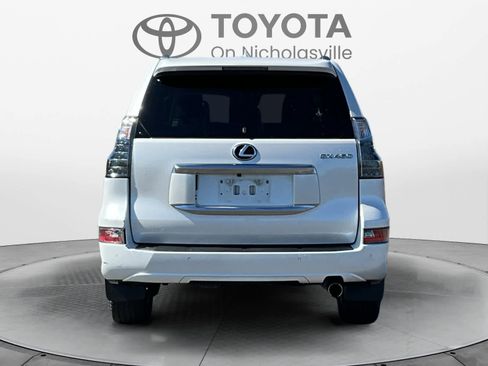 Used 2023 Lexus GX 460 Premium w/ Premium Package image 5