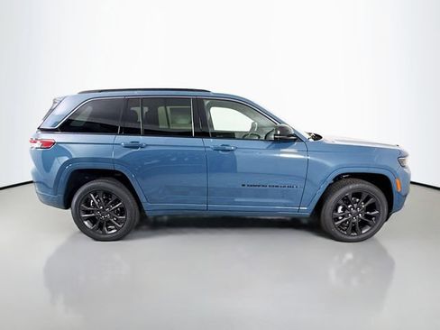 New 2026 Jeep Grand Cherokee Limited AWD/4WD image 8