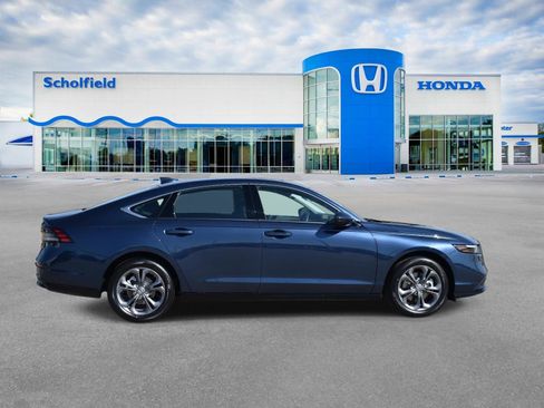 New 2026 Honda Accord EX-L image 2