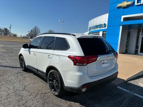 Used 2018 Mitsubishi Outlander LE image 8