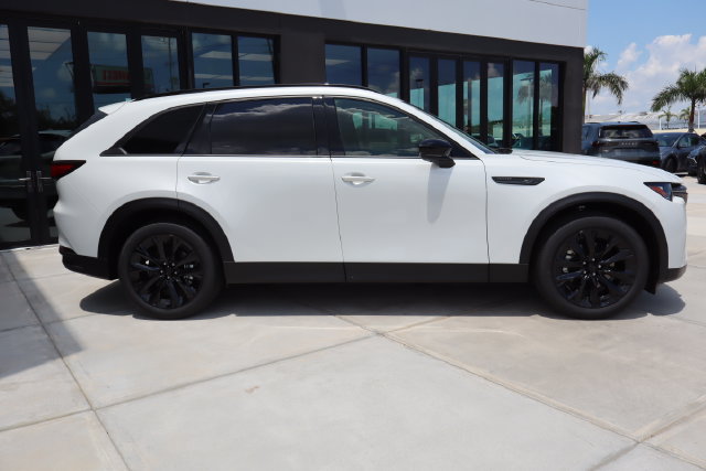 Certified 2026 MAZDA CX-90 3.3 Turbo w/ Premium Sport Pkg AWD/4WD image 2