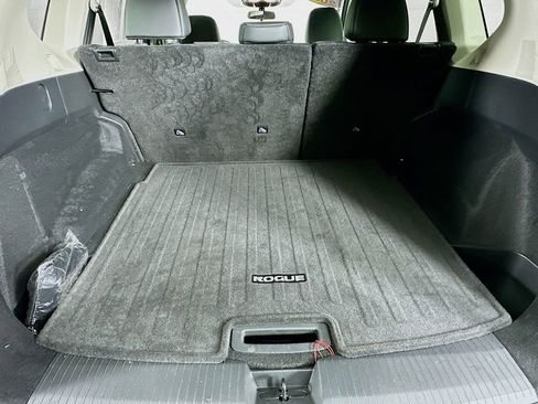 Certified 2023 Nissan Rogue SV w/ SV Premium B Package image 36