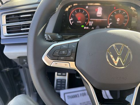 New 2026 Volkswagen Atlas Peak Edition AWD/4WD image 26