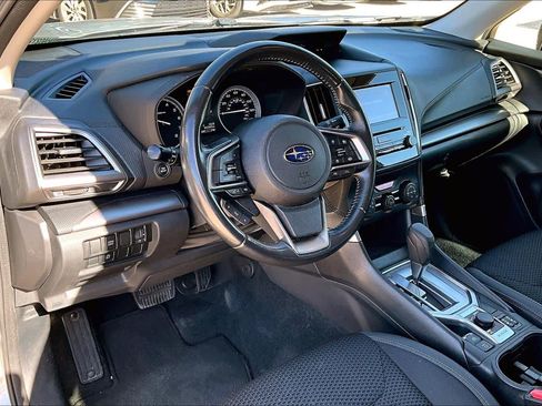 Used 2022 Subaru Forester Premium image 16