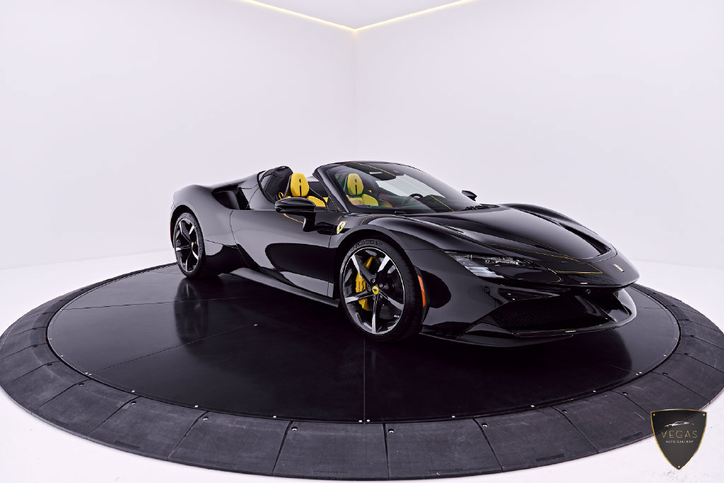 Used 2024 Ferrari SF90 Spider AWD/4WD image 10