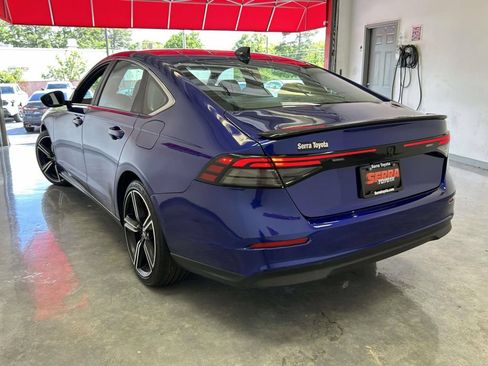 Used 2024 Honda Accord Sport image 5
