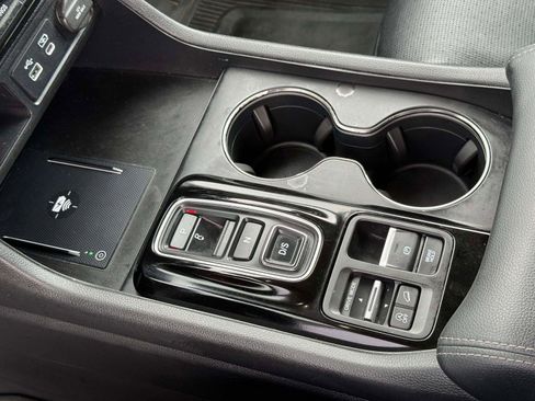 Certified 2023 Honda Pilot Elite image 29
