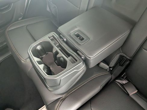 New 2026 Jeep Wrangler Sahara image 32