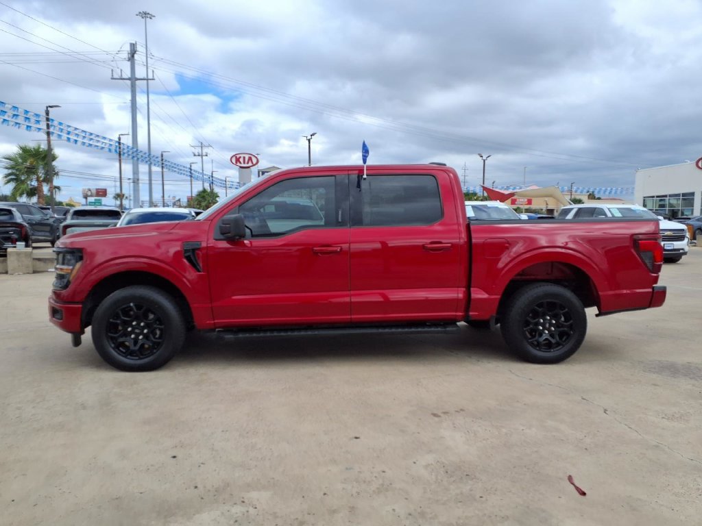 Used 2024 Ford F150 XLT w/ XLT Black Appearance Package RWD image 5