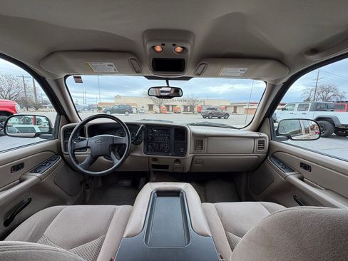 Used 2004 Chevrolet Silverado 1500 LS w/ Light Duty Power Package image 11