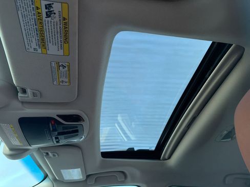 Used 2020 Subaru Outback Touring image 20