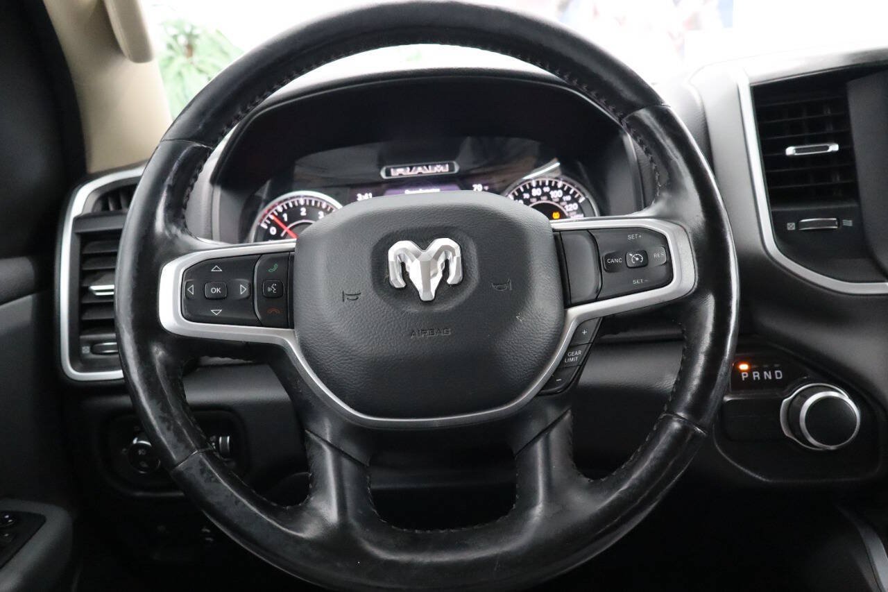 Used 2020 RAM 1500 Big Horn RWD image 15