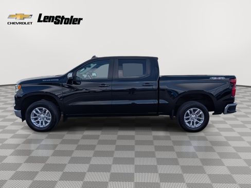 Used 2023 Chevrolet Silverado 1500 LT image 2