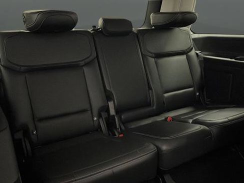 Used 2025 Ford Expedition Platinum image 27