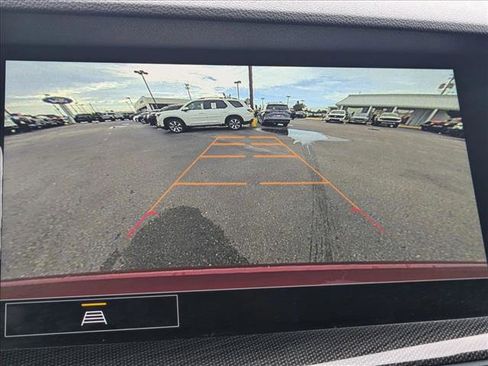 Used 2022 Buick Envision Essence w/ Sport Touring Package image 13