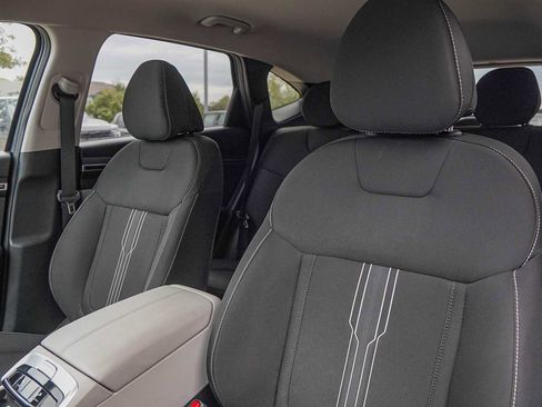 Used 2023 Hyundai Tucson SEL image 11