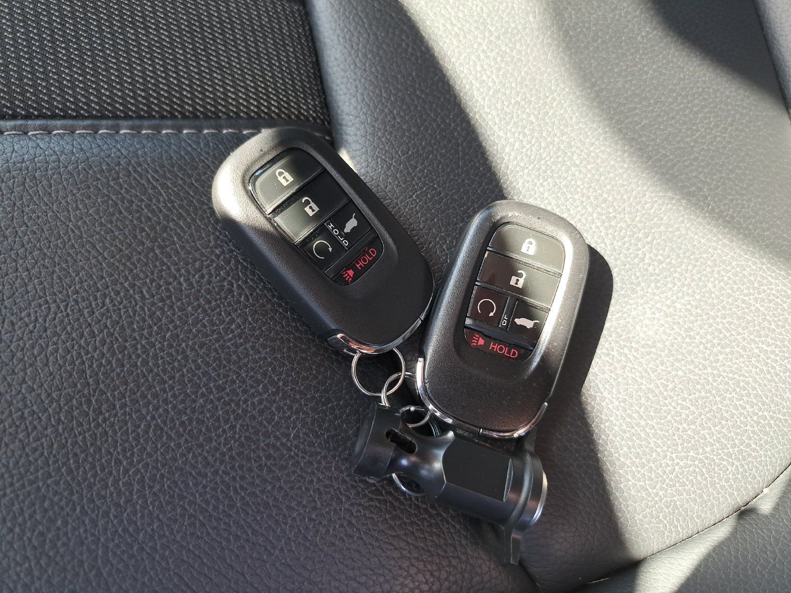 Used 2024 Honda Pilot Touring image 14