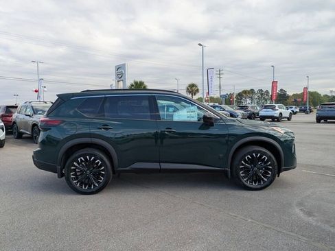 New 2026 Nissan Rogue SV FWD image 2