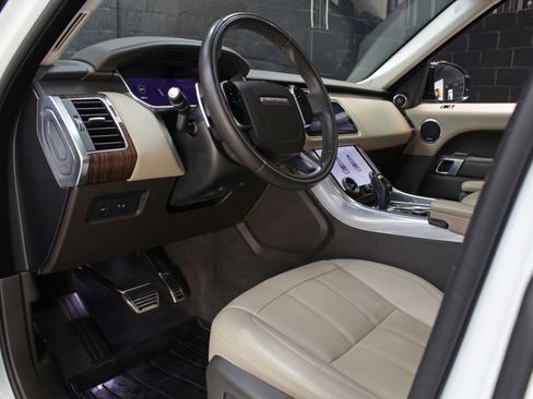 Used 2019 Land Rover Range Rover Sport Supercharged image 28