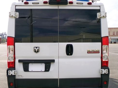 Used 2017 RAM ProMaster 1500 image 4