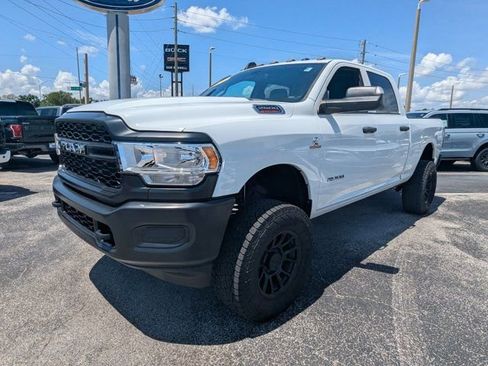 Used 2022 RAM 2500 Tradesman AWD/4WD image 9