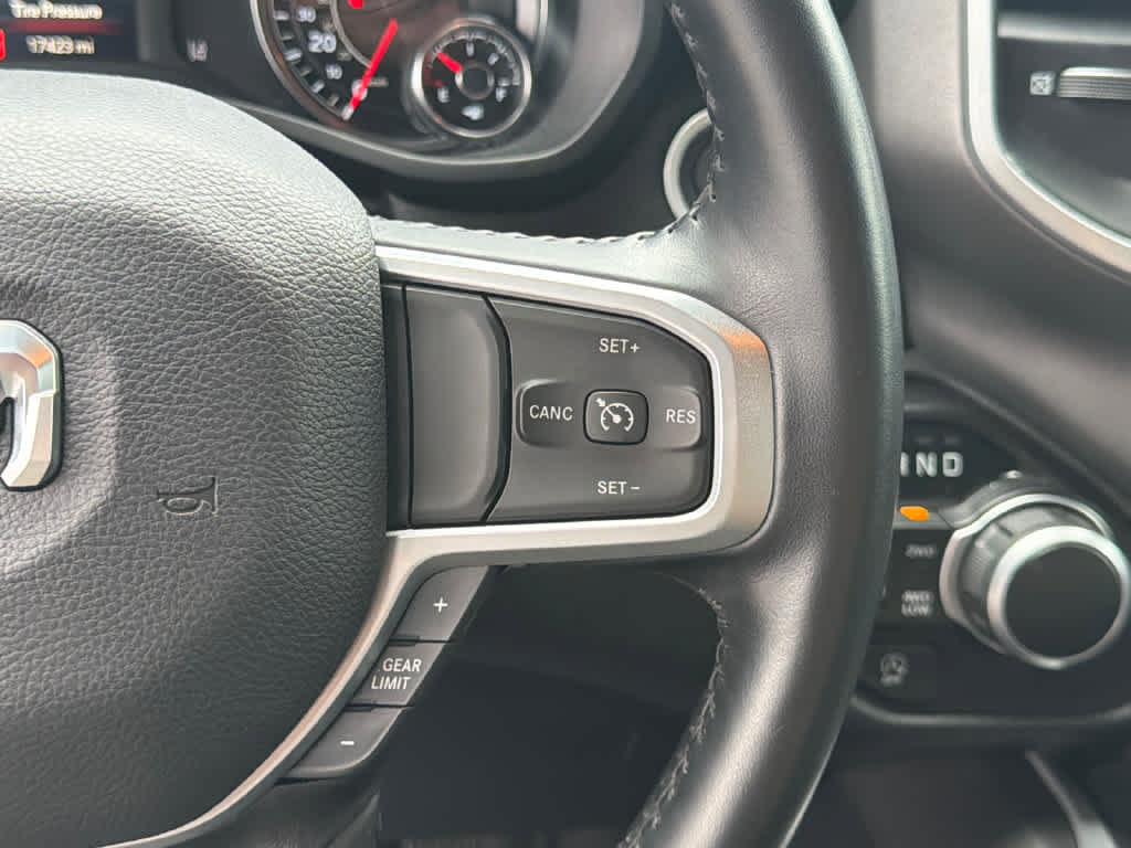 Used 2023 RAM 1500 Big Horn AWD/4WD image 24
