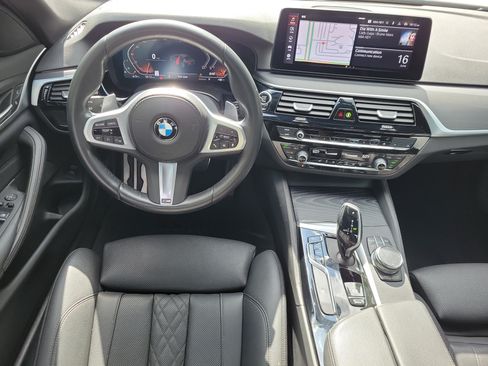 Used 2023 BMW 530i w/ M Sport Package RWD image 7