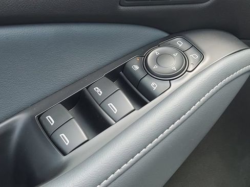Used 2022 Buick Enclave Premium w/ LPO, Floor Liner Package FWD image 21