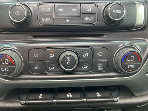 Used 2014 Chevrolet Silverado 1500 LTZ Z71 image 33