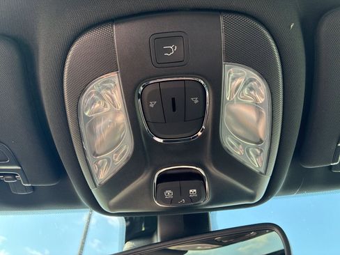 New 2026 Jeep Compass Latitude w/ Sun and Sound Group AWD/4WD image 30