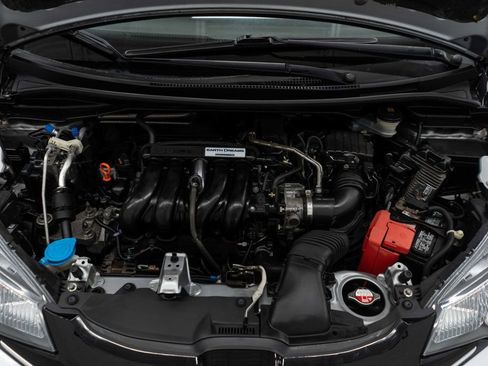 Used 2017 Honda Fit EX image 32