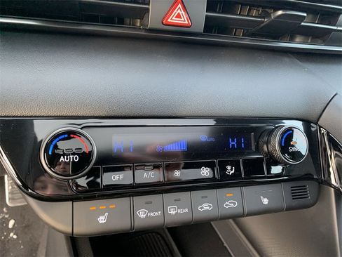 New 2026 Hyundai Elantra SEL Sport image 19