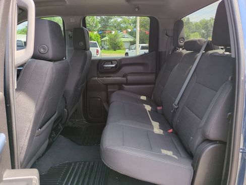 Certified 2022 Chevrolet Silverado 1500 Custom RWD image 15