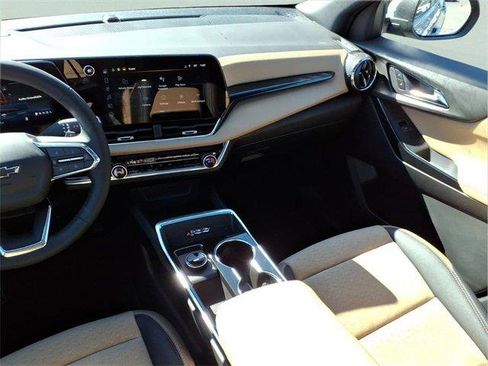 New 2026 Chevrolet Equinox ACTIV w/ Convenience Package III image 13