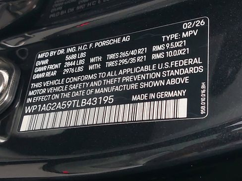 New 2026 Porsche Macan S image 37